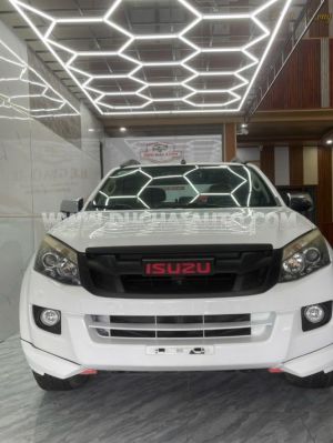 Xe Isuzu Dmax LS 2.5 4x4 AT 2016