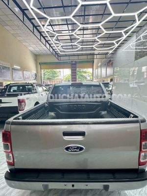 Xe Ford Ranger XLS 2.2L 4x2 AT 2016