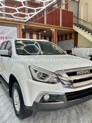 Xe Isuzu MU-X 1.9 4X2 MT 2019